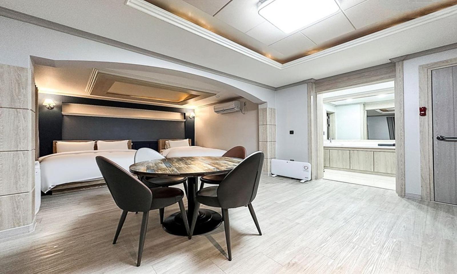 Gumi Time Hotel Zewnętrze zdjęcie