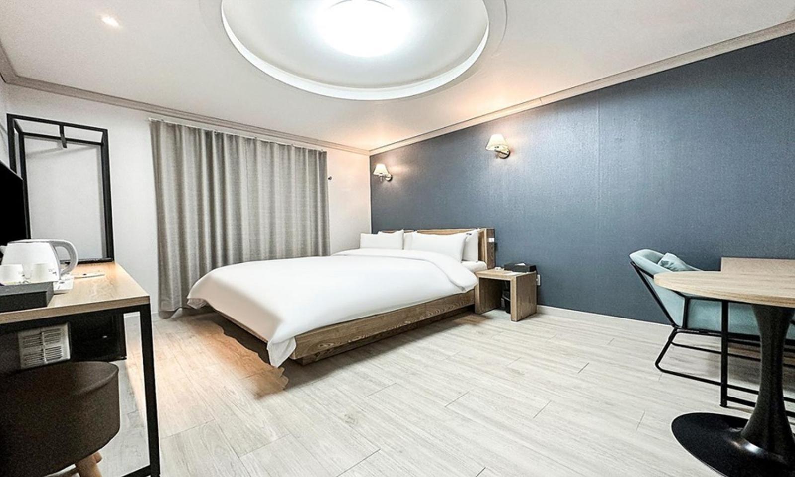 Gumi Time Hotel Zewnętrze zdjęcie