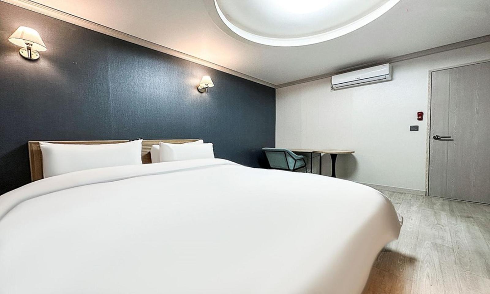 Gumi Time Hotel Zewnętrze zdjęcie
