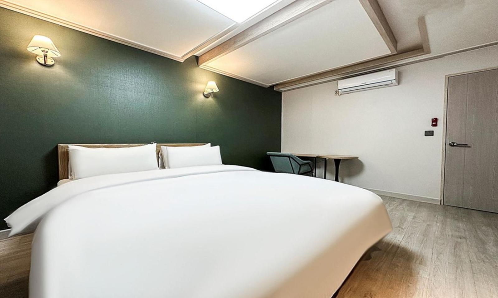 Gumi Time Hotel Zewnętrze zdjęcie