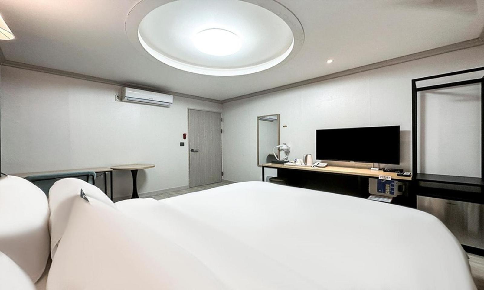 Gumi Time Hotel Zewnętrze zdjęcie